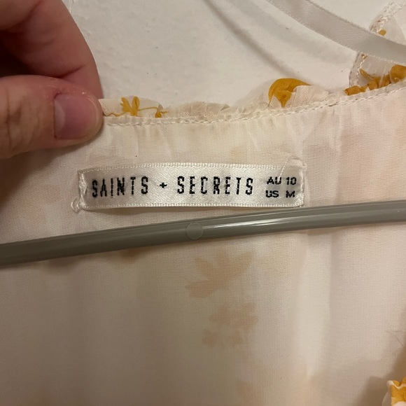 Yellow and white floral dress - Picture 2 of 3